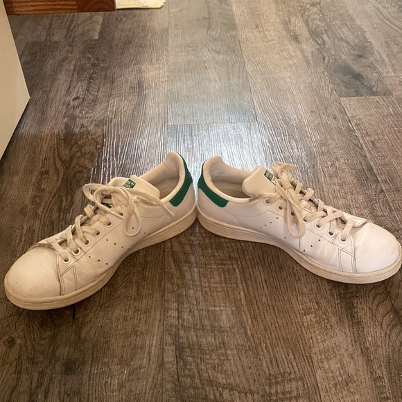 Adidas Stan Smiths - Picture 3 of 5